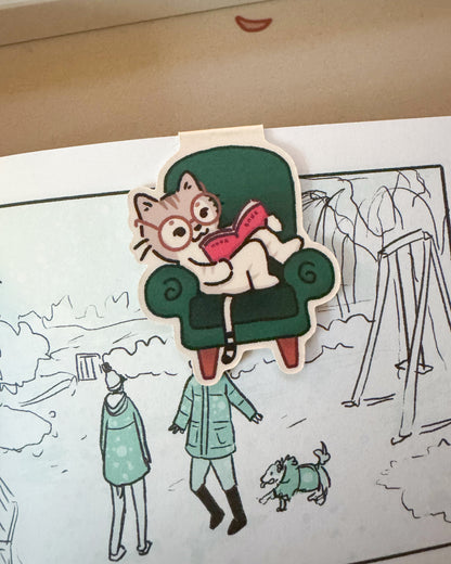 mira bookworm magnetic bookmark